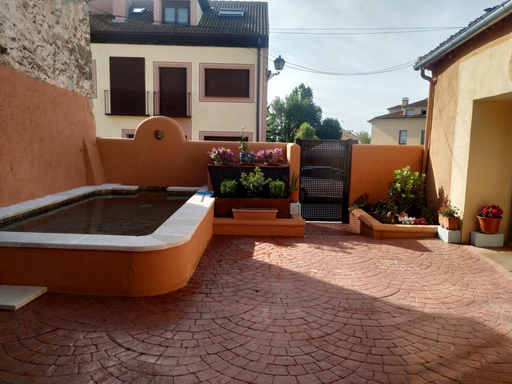 Casa Rural El Horno De La Aldegueela Torrecaballeros Exteriör bild
