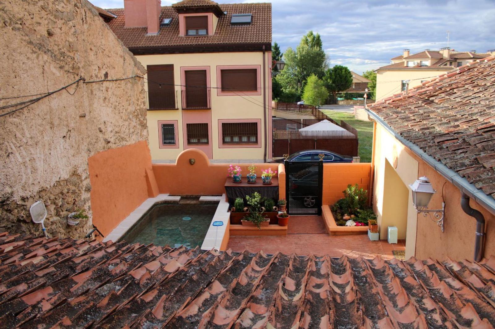 Casa Rural El Horno De La Aldegueela Torrecaballeros Exteriör bild